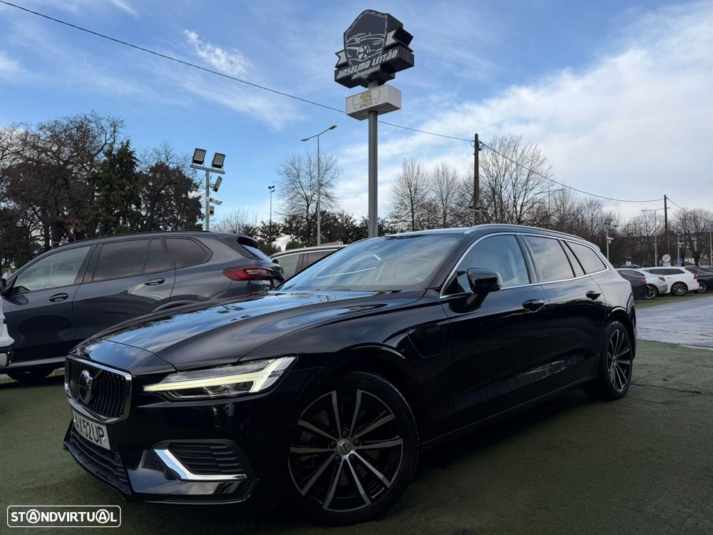Volvo V60 2.0 T6 AWD TE Essential - 4