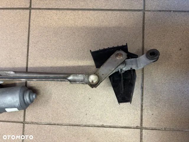 MECHANIZM WYCIERACZEK JEEP PATRIOT 04879432AE - 8