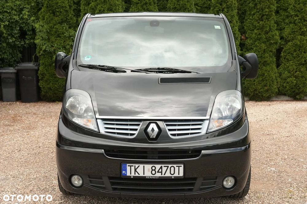 Renault Trafic FAP Passenger Black Edition - 12