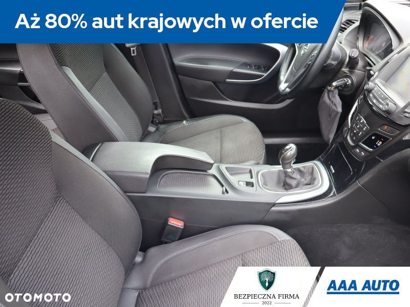 Opel Insignia - 11