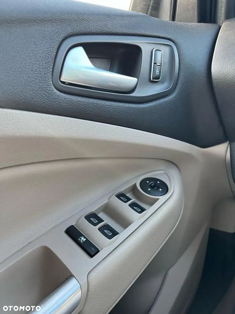 Ford Escape - 5