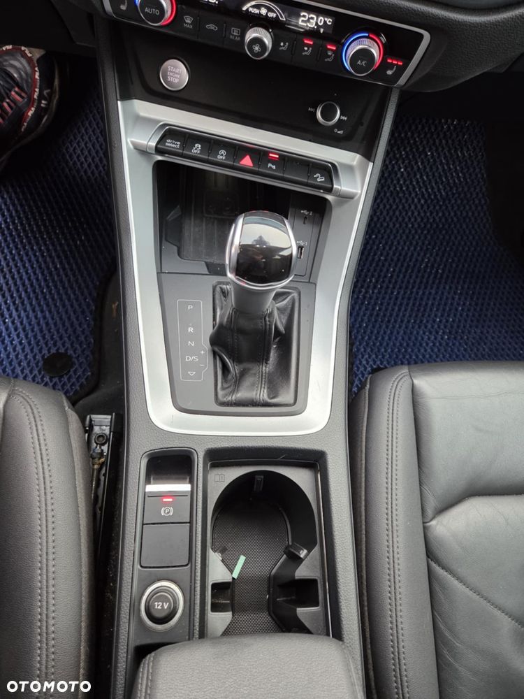 Audi Q3 40 TFSI Quattro Advanced S tronic - 11