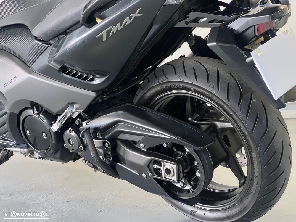Yamaha TMAX IRON MAX - 22