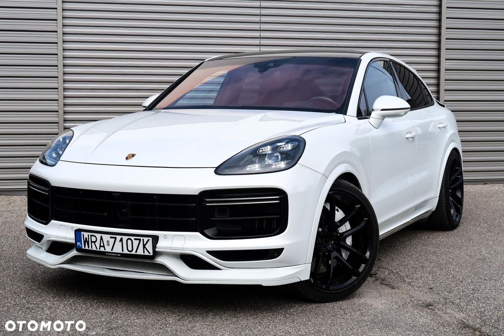 Porsche Cayenne Coupe Turbo - 36