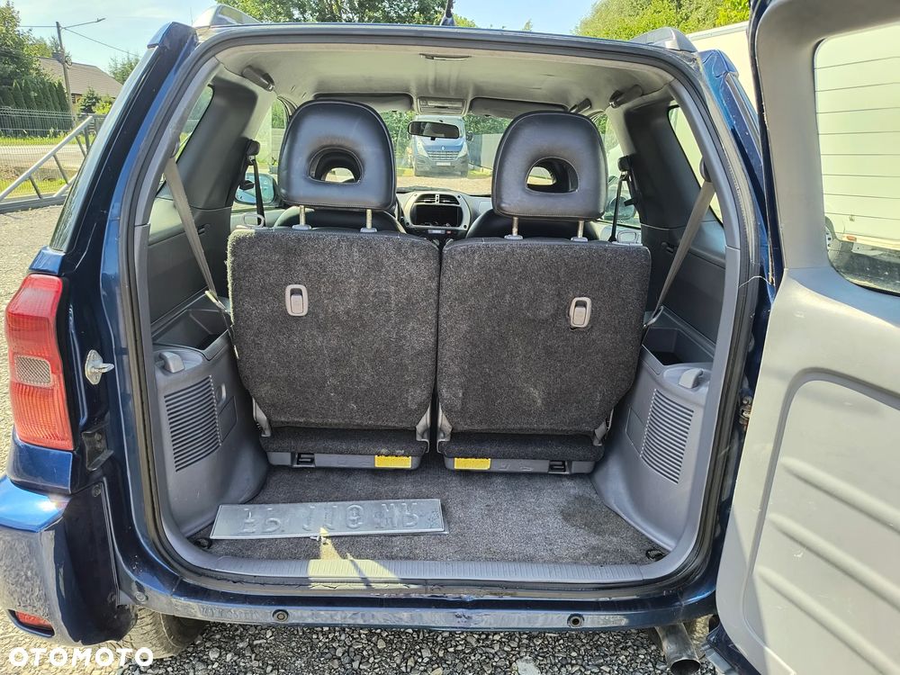 Toyota RAV4 D-4D 4x4 Sol - 7