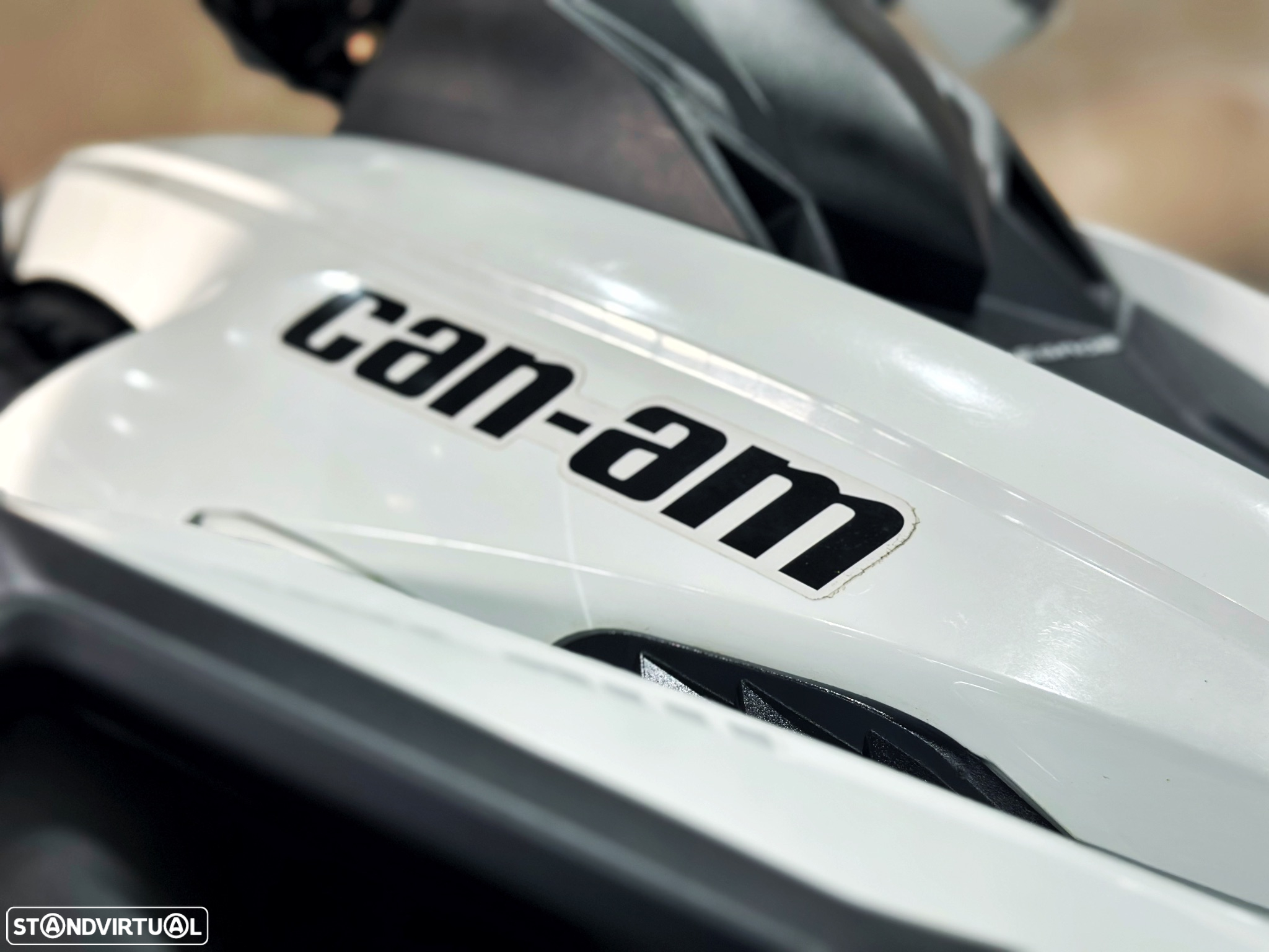 Can-Am Renegade 1000 XXC - 12