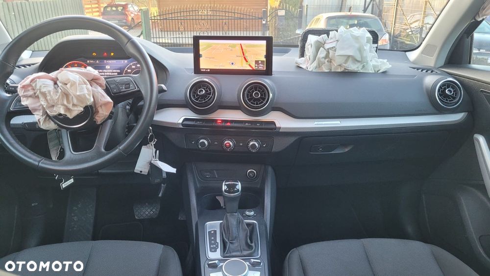 Audi Q2 ver-35-tfsi - 9