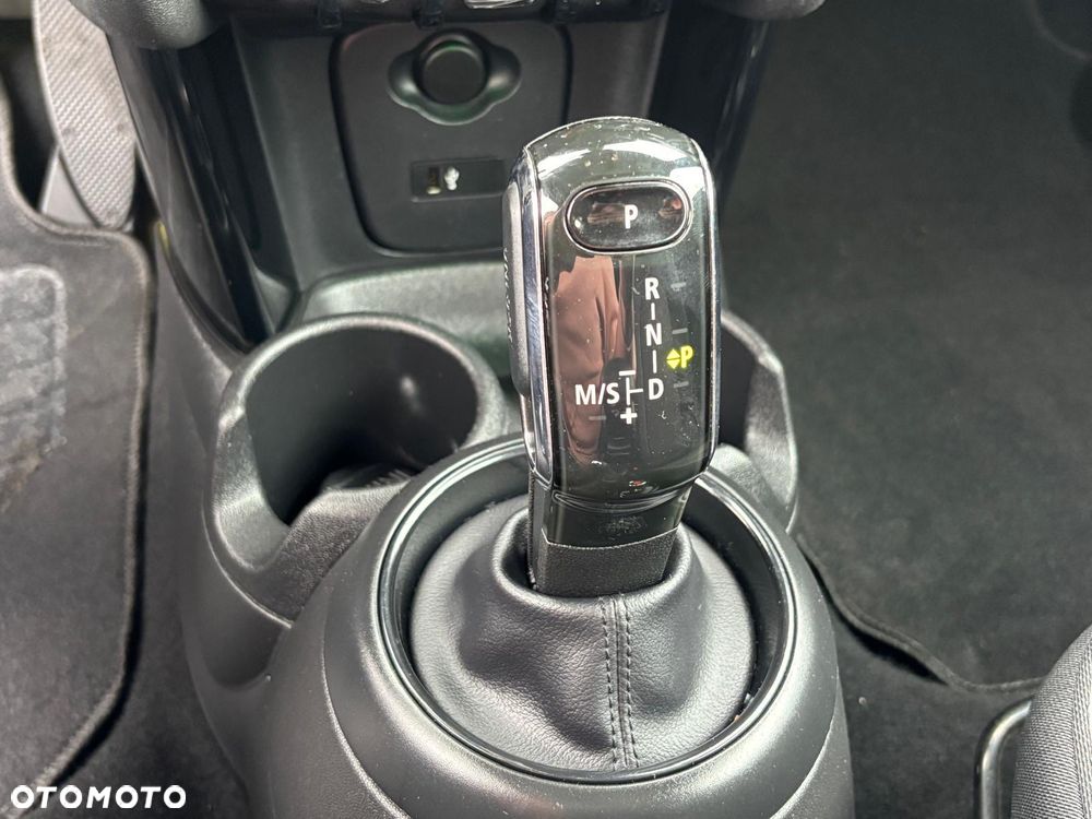 MINI ONE Standard - 38