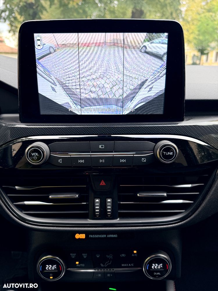 Ford Kuga 2.5 Duratec FHEV ST-LINE - 9