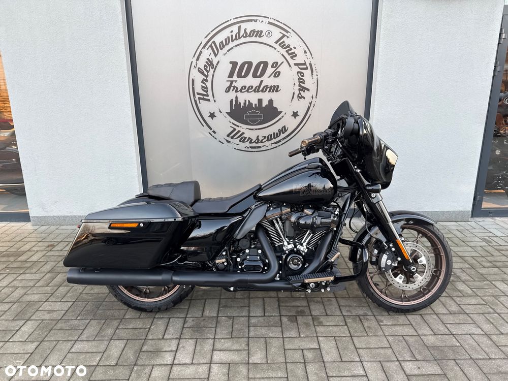 Harley-Davidson Touring Street Glide - 1