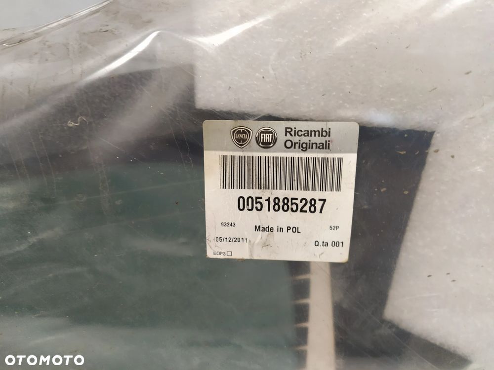 LANCIA YPSILON 11- SZYBA TYŁ TYLNA KLAPY BAGAŻNIKA NOWA ORYGINAŁ - 5