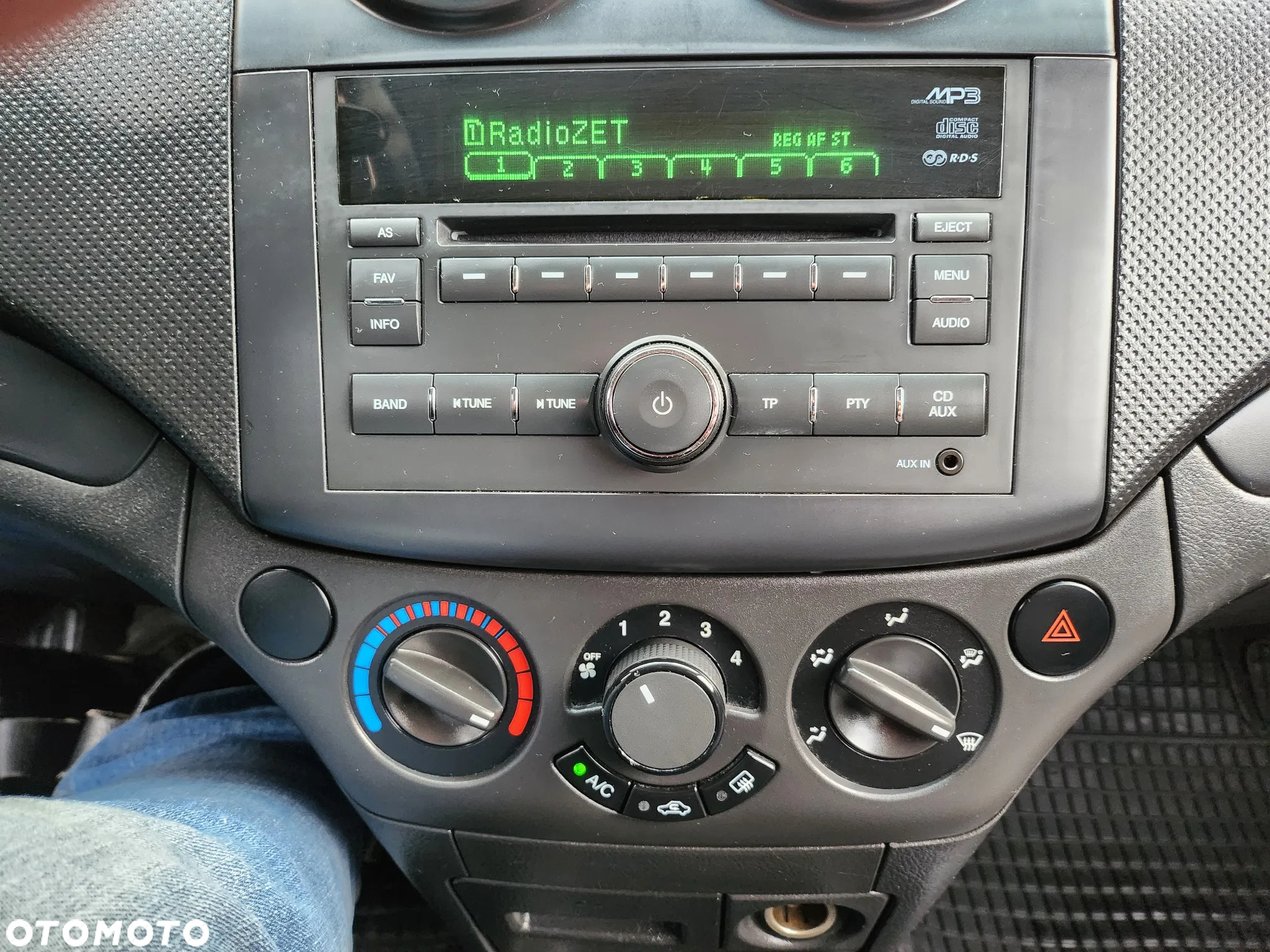 Chevrolet Aveo - 13