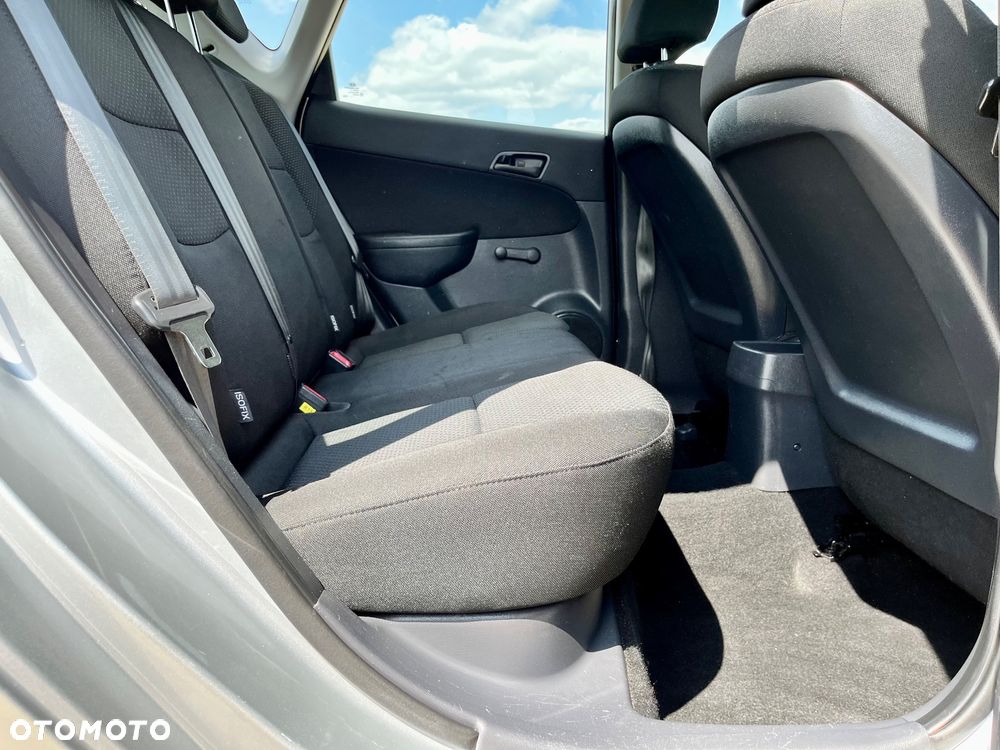 Hyundai i30 1.4 Blue Comfort - 9