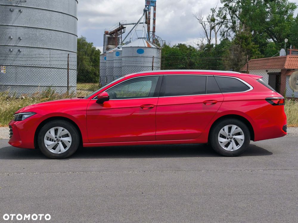 Volkswagen Passat 2.0 TDI SCR DSG Business - 4