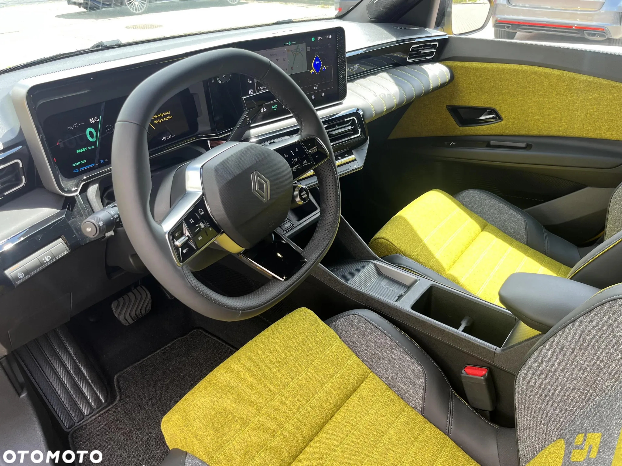 Renault 5 52kWh Comfort Range Iconic Cinq - 9