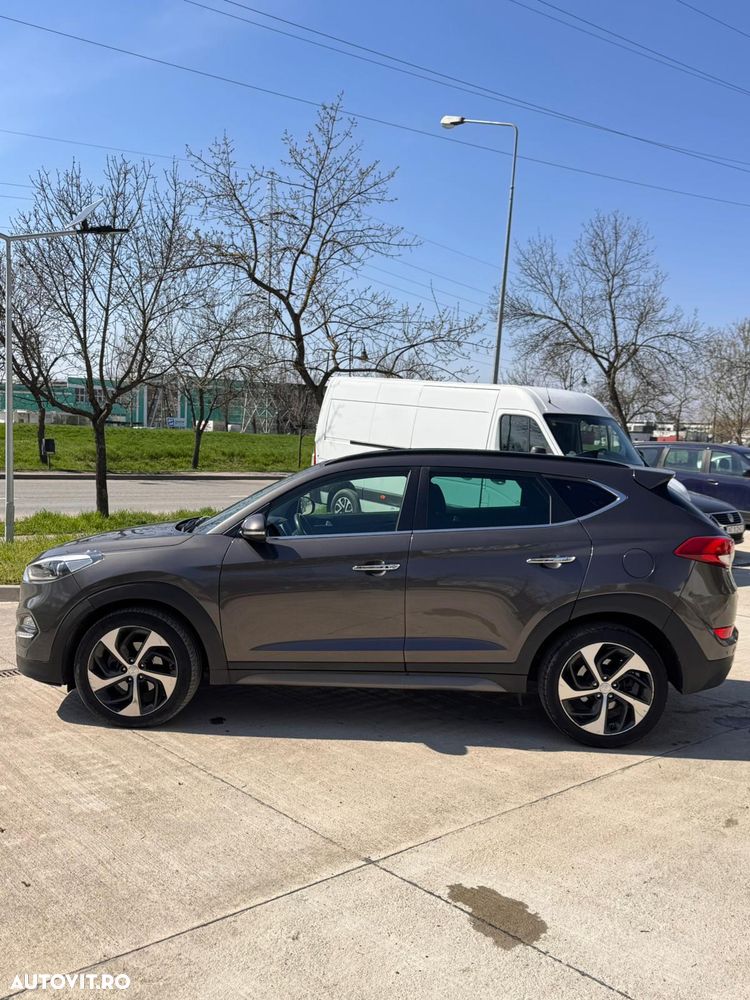 Hyundai Tucson - 10