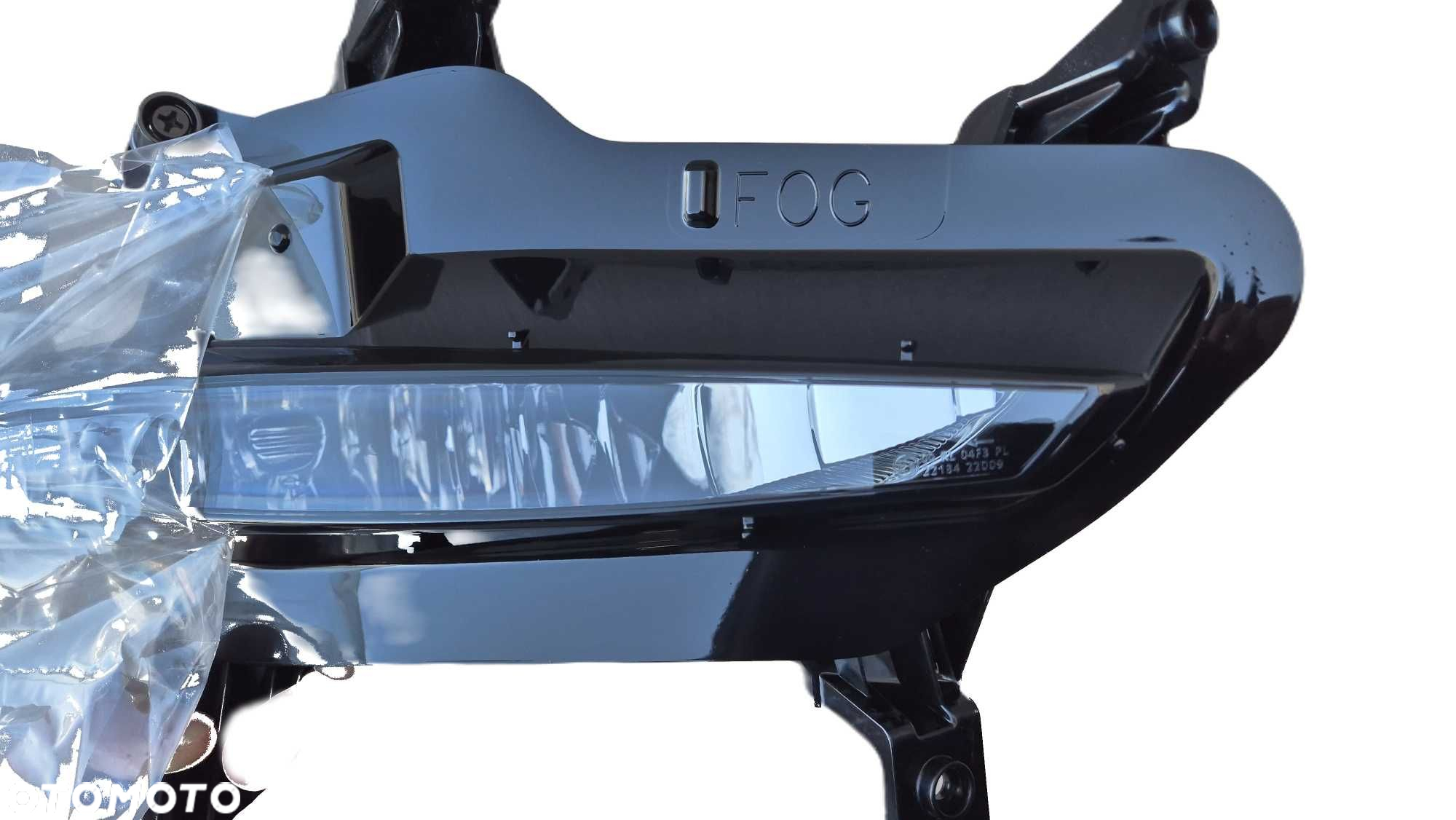 Halogen Lampa PRAWY Kia Ceed III LIFT 2021- OE 92202-J7500 NOWY FOLIA - 4