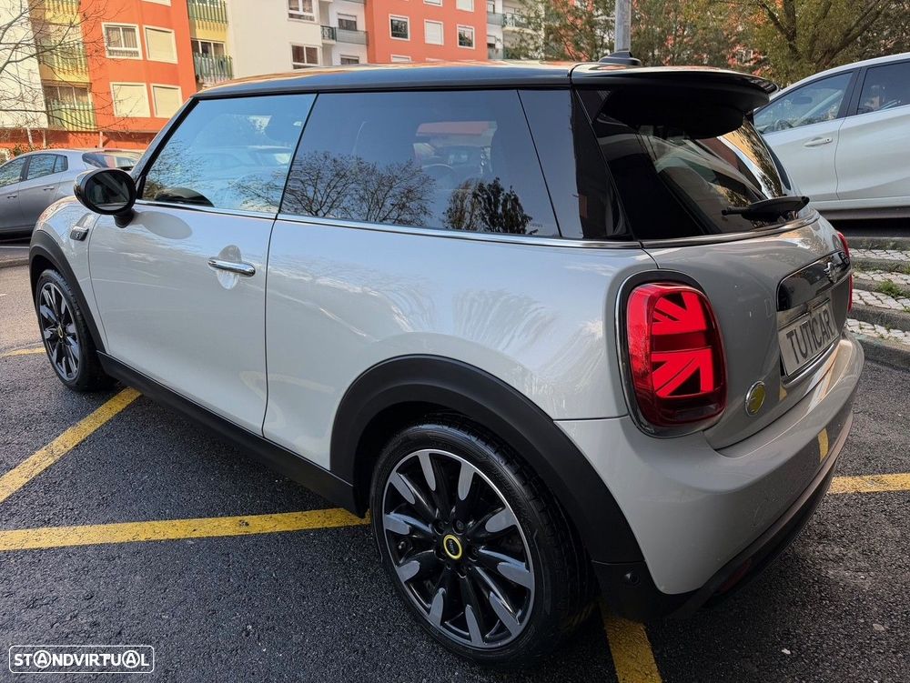 MINI 3 Portas Cooper SE - 19