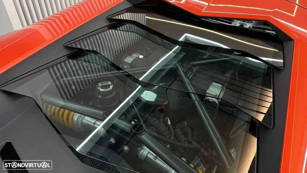 Lamborghini Aventador 6.5 V12 LP700-4 - 34