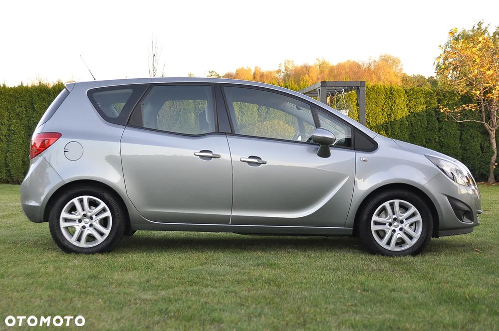 Opel Meriva 1.4 Design Edition - 19