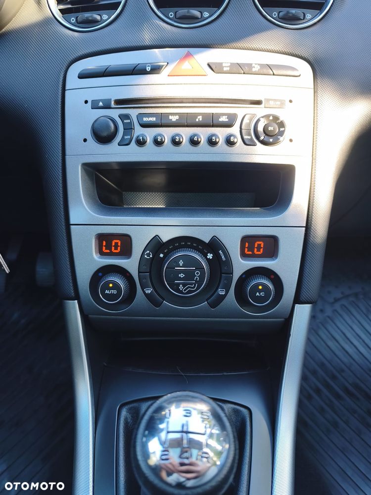 Peugeot 308 120 VTi Premium - 20