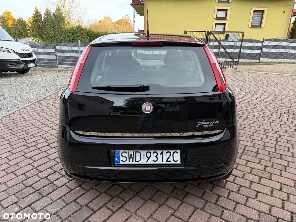 Fiat Grande Punto 5-Türer Dynamic - 40