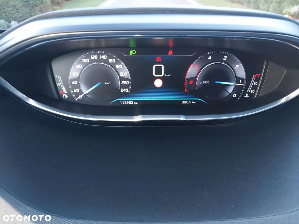 Peugeot 5008 - 15