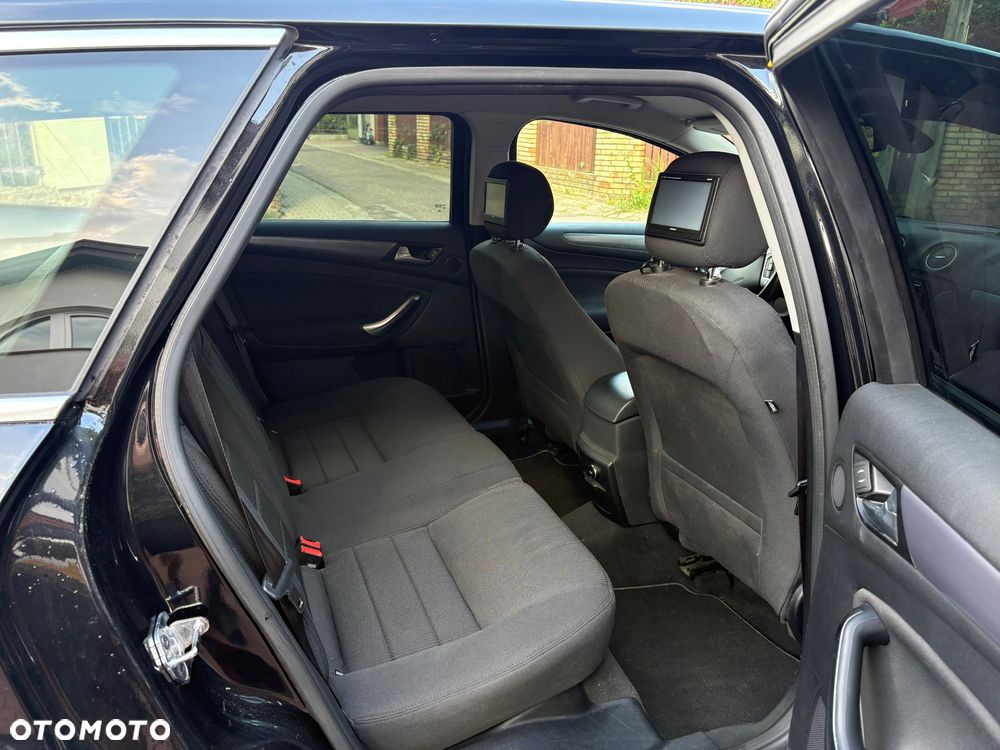 Ford Mondeo 2.0 TDCi Titanium - 9
