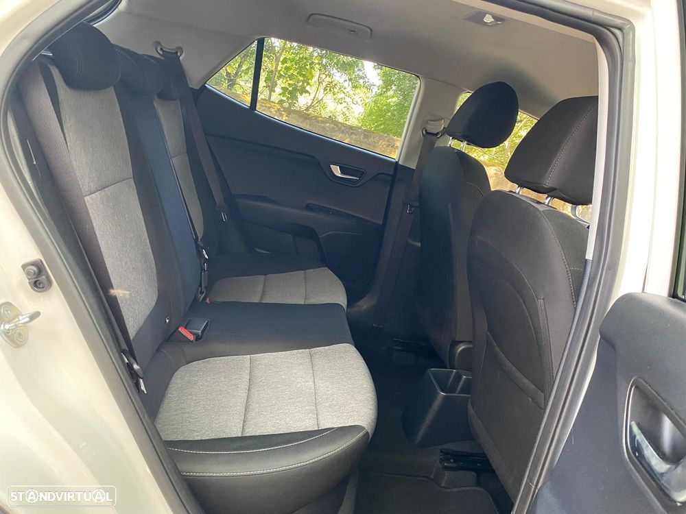 Kia Stonic 1.2 MPi Vibe - 18