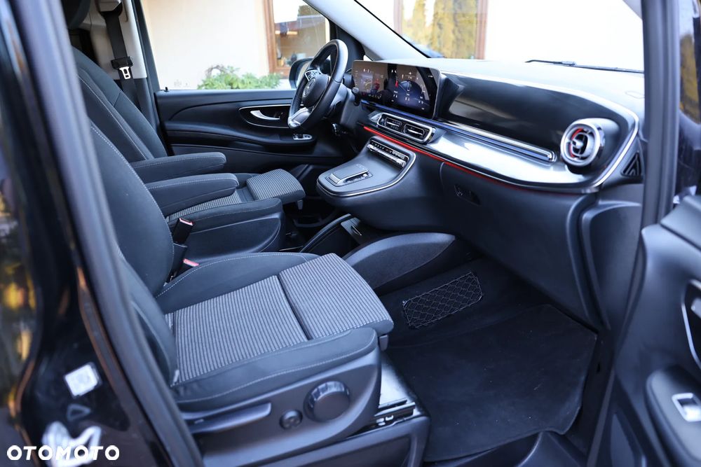Mercedes-Benz Klasa V 220 d Avantgarde 9G-Tronic (d³ugi) - 12