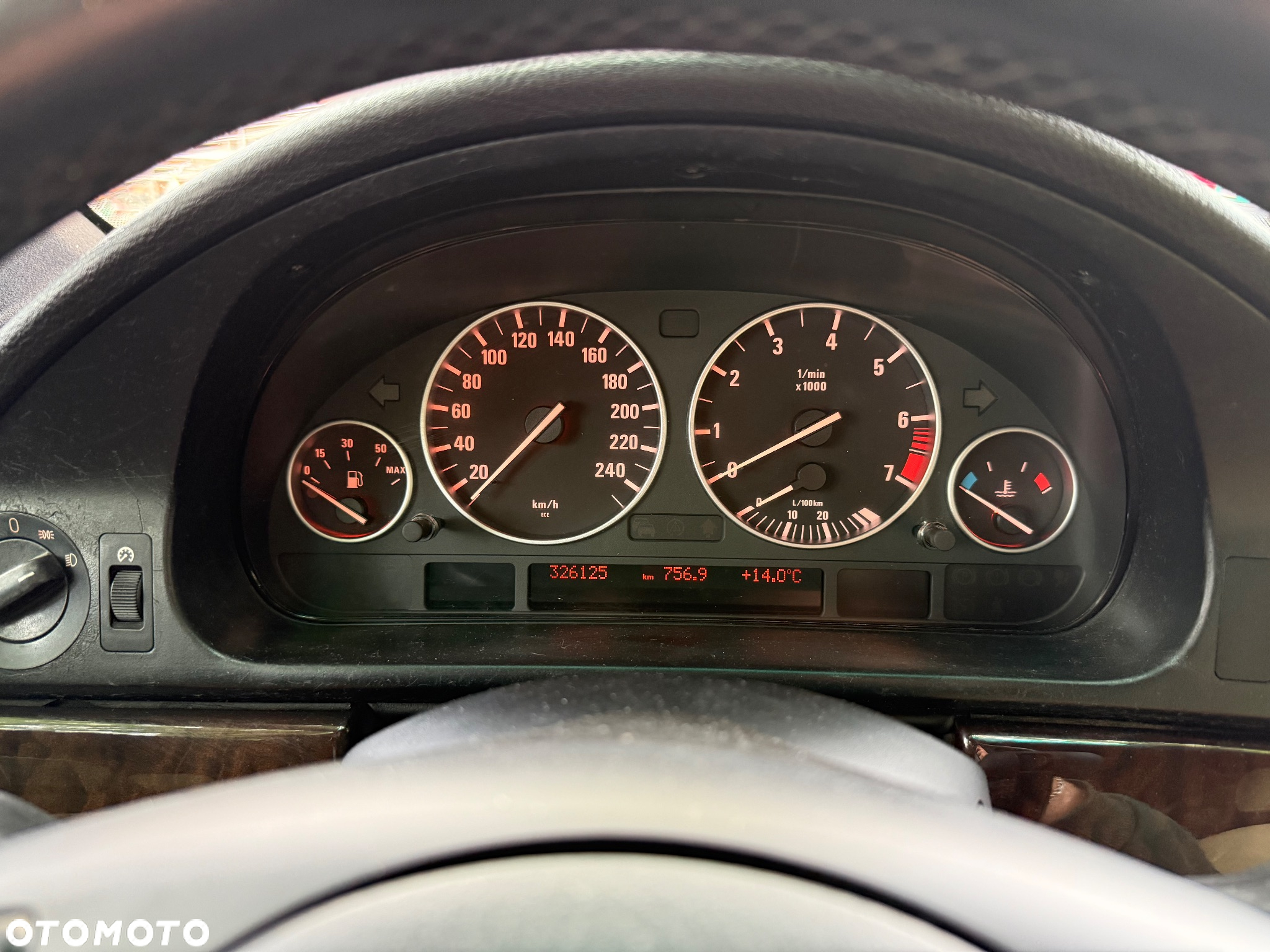 BMW Seria 5 - 11