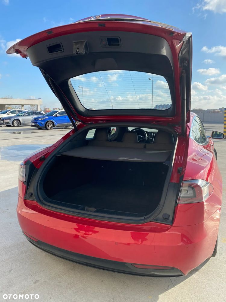 Tesla Model S Long Range Plus - 26
