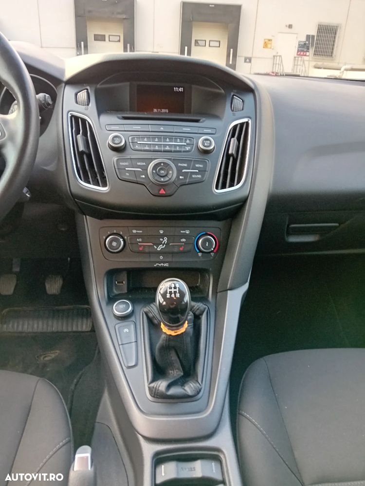 Ford Focus 1.0 EcoBoost Start Stop Sport - 11