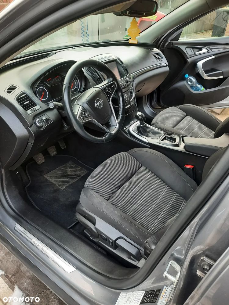 Opel Insignia 2.0 CDTI Cosmo S&S - 9