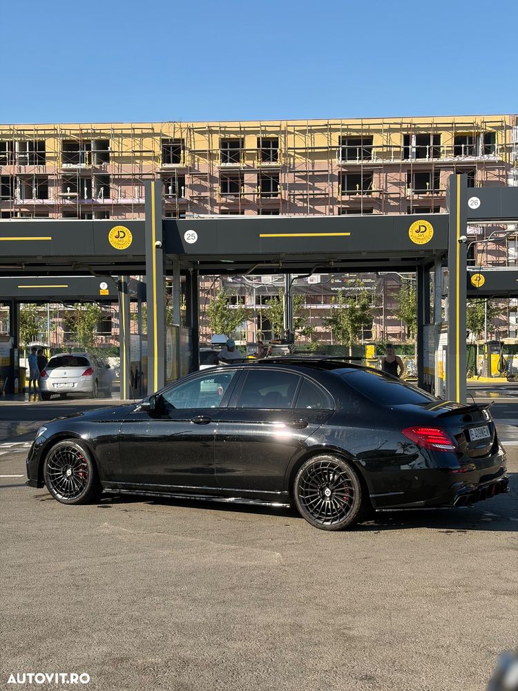 Mercedes-Benz E 220 d Aut. - 2