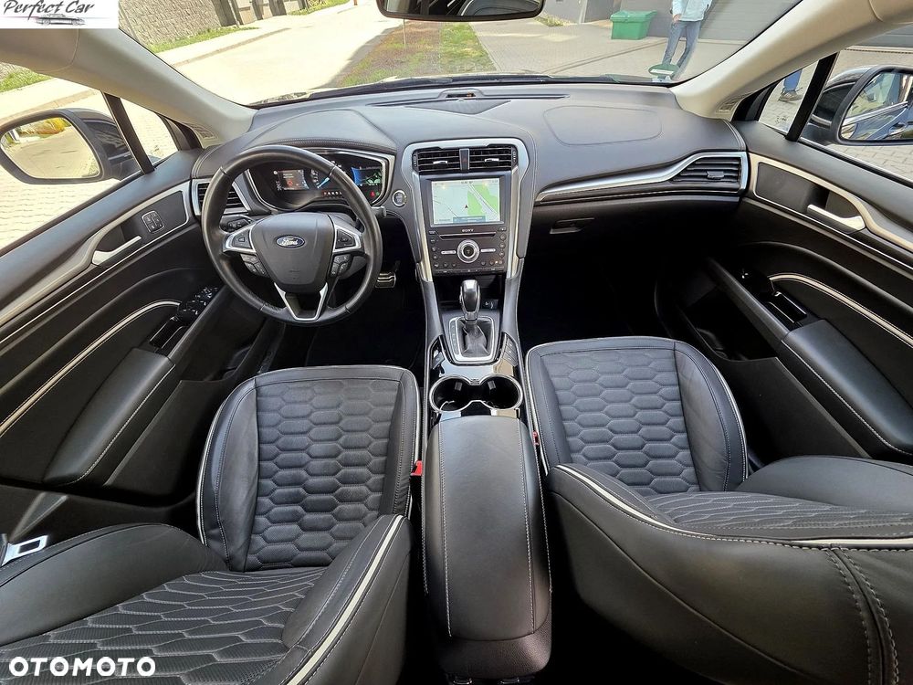 Ford Mondeo 2.0 Hybrid Vignale Plus - 12
