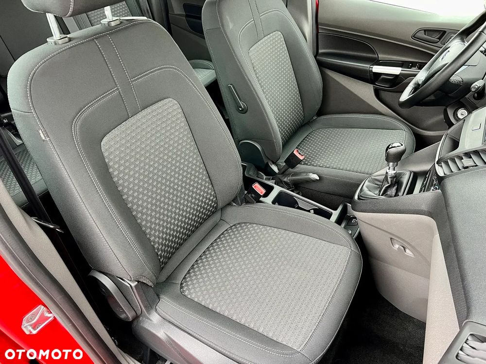 Ford Tourneo Connect 1.5 TDCi Start-Stop Titanium - 31