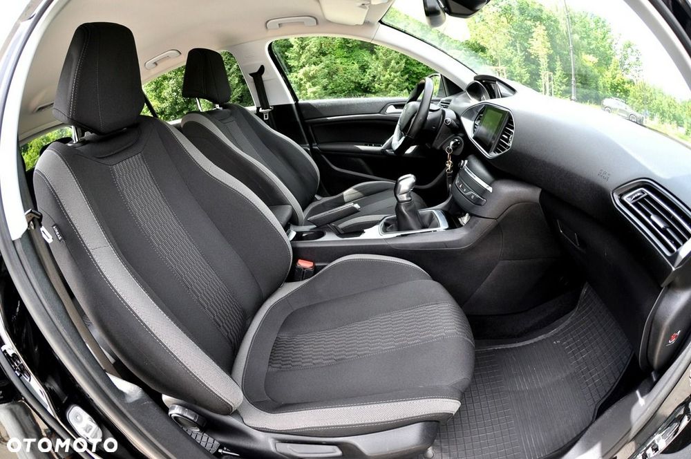 Peugeot 308 1.6 BlueHDi Style S&S - 8