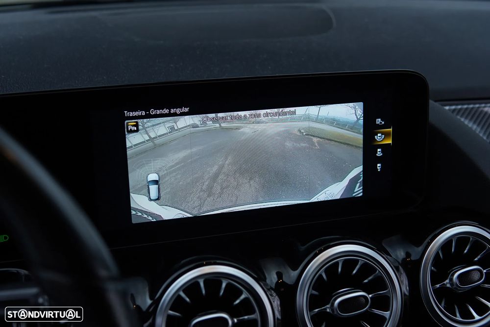 Mercedes-Benz GLA 200 d 8G-DCT AMG Line - 54