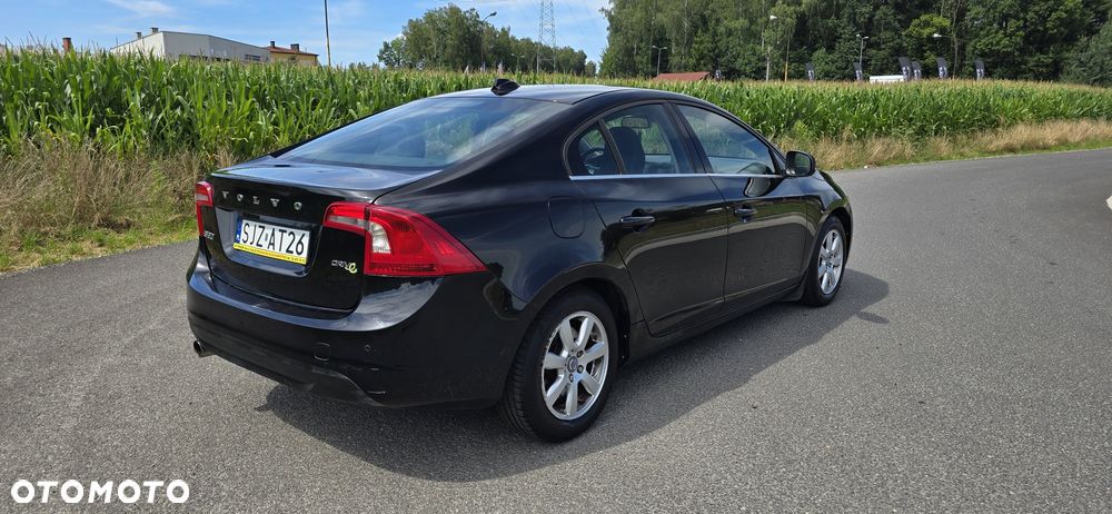Volvo S60 - 4
