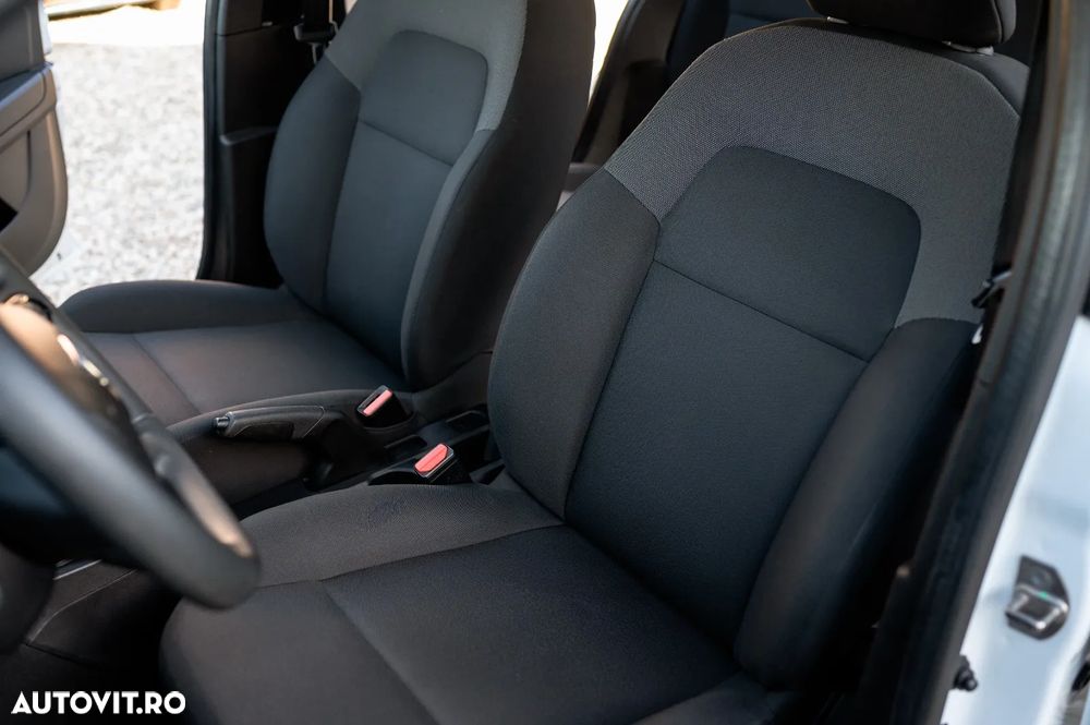 Dacia Logan TCe 90 MT6 Comfort - 14