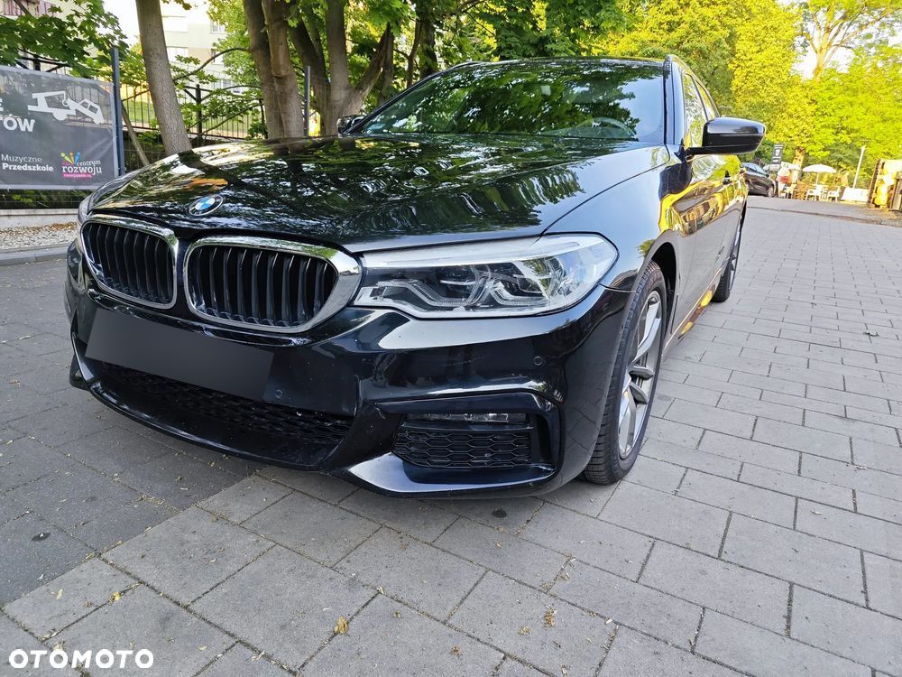 BMW Seria 5 520d M Sport - 1