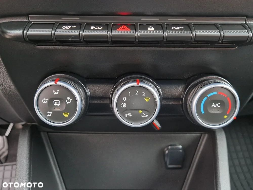 Dacia Duster SCe 115 4x2 Laureate - 24