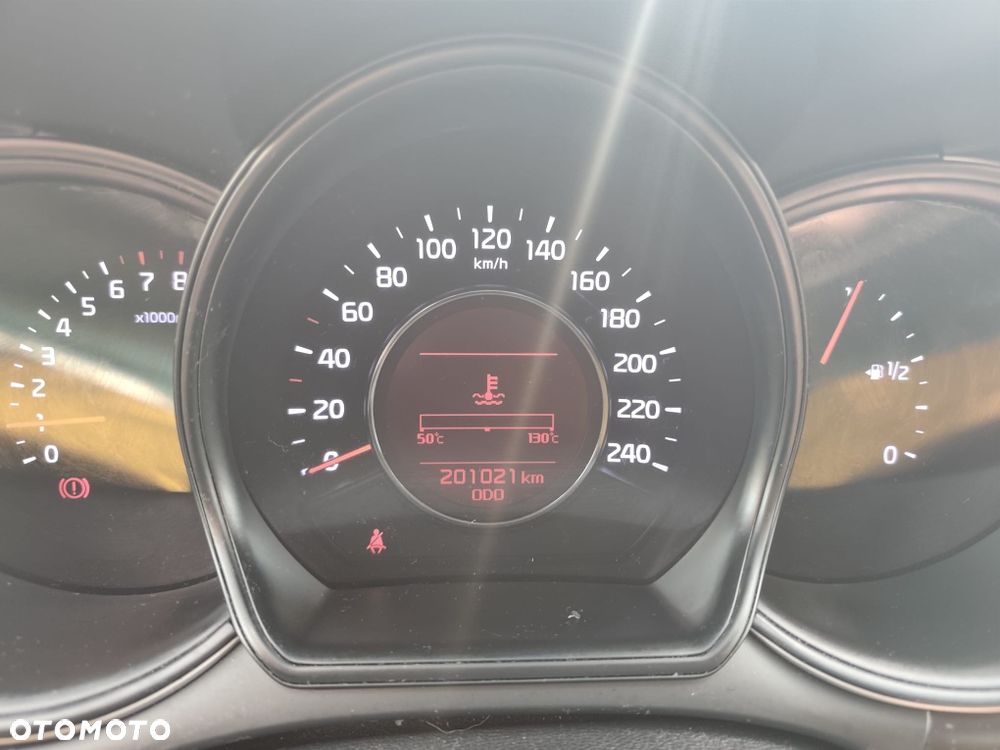 Kia Ceed - 7