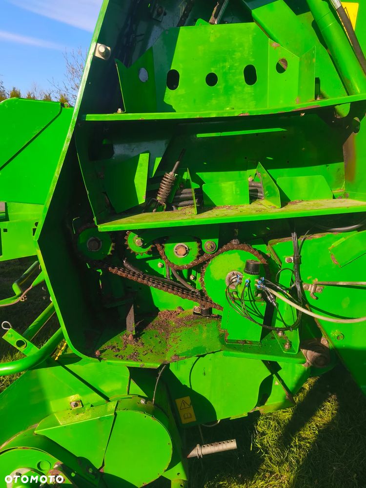 John Deere 592 - 10