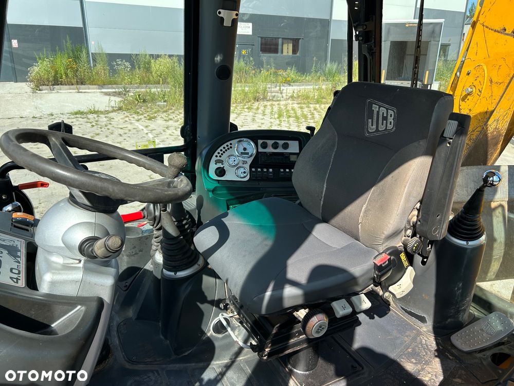 JCB 3CX Sitemaster - 18