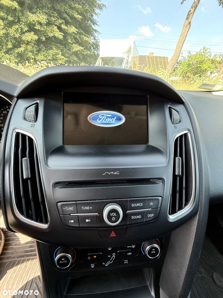 Ford Focus 1.5 TDCi Titanium - 16