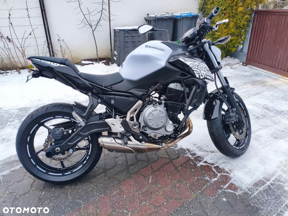 Kawasaki Z 650 - 8