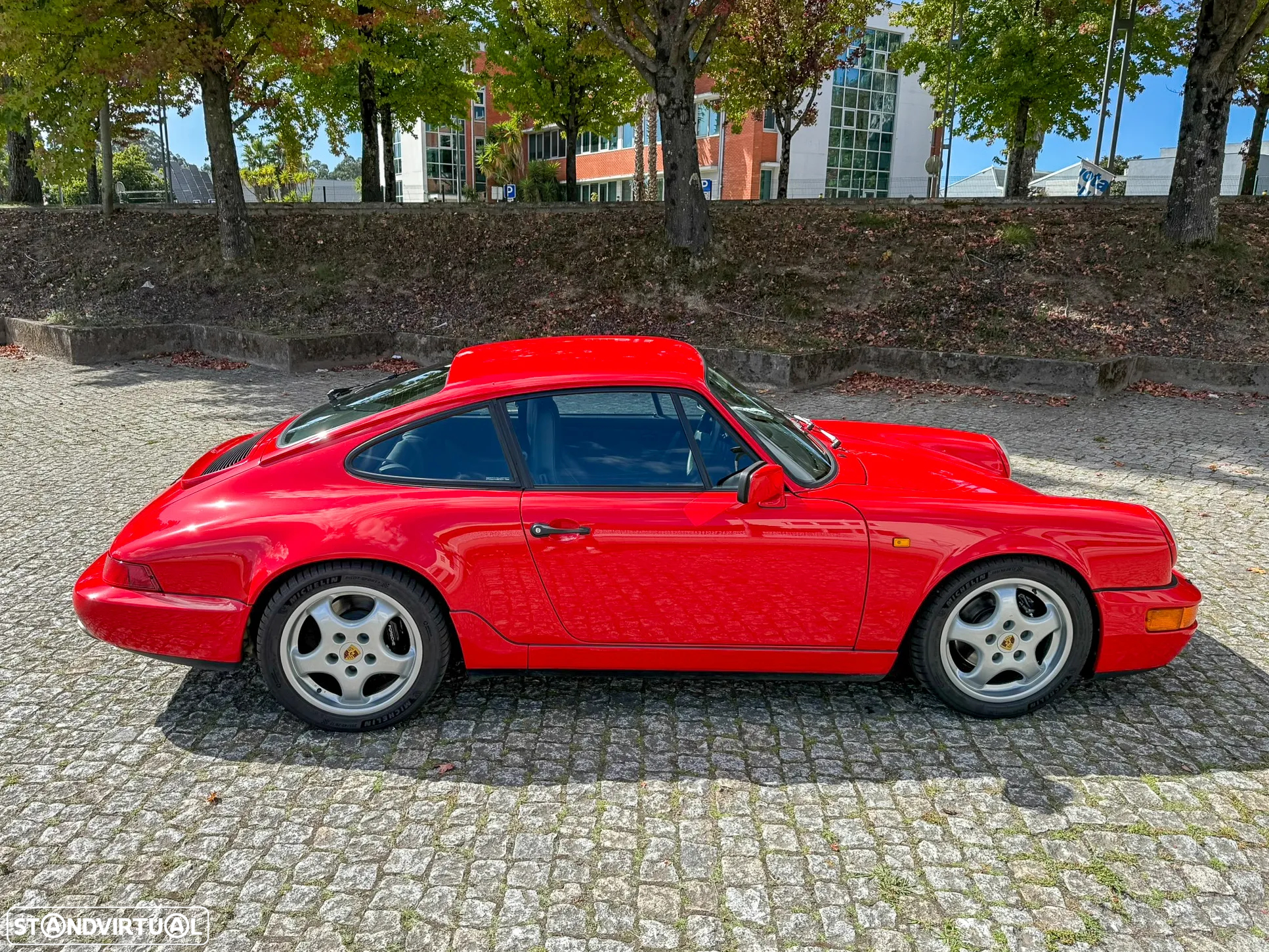 Porsche 911 (964) Coupé 3.6 Carrera 4 - 12