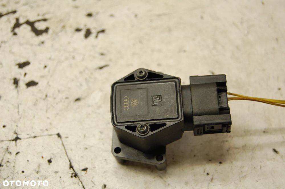 CZUJNIK SENSOR KLAPY BAGAŻNIKA TYŁ TYLNY 3D0941038 VW PHAETON 2002R. - 1